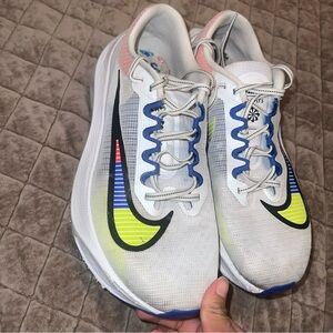 Size 10.5 - Nike Zoom Fly 5 Premium White Racer Blue Volt
